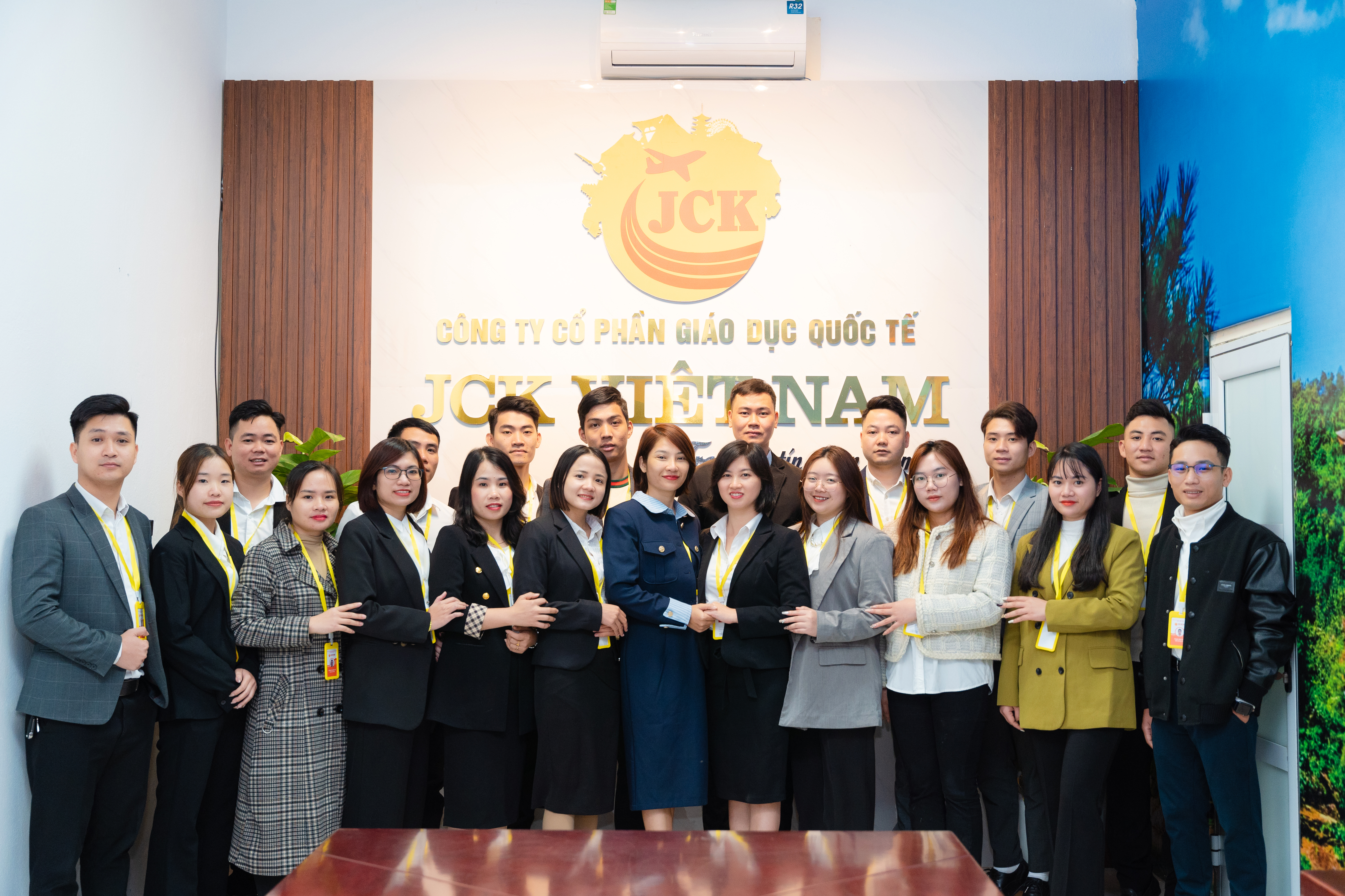 LỄ TRI ÂN KỶ NIỆM NGÀY NHÀ GIÁO VIỆT NAM 20/11